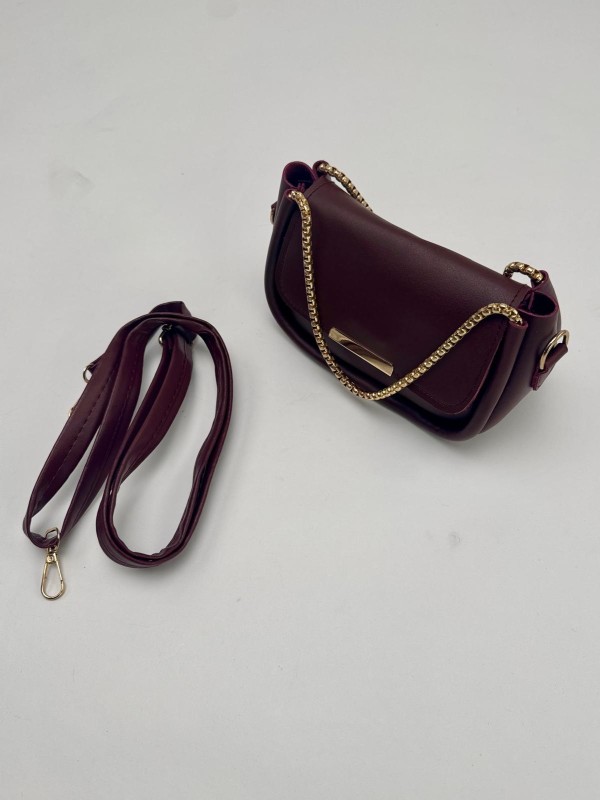 ÇNT-3016 Bordo Zincir Askılı Suni Deri Crossbody Omuz Çantası