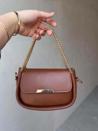 ÇNT-3016 Taba Zincir Askılı Suni Deri Crossbody Omuz Çantası - Thumbnail