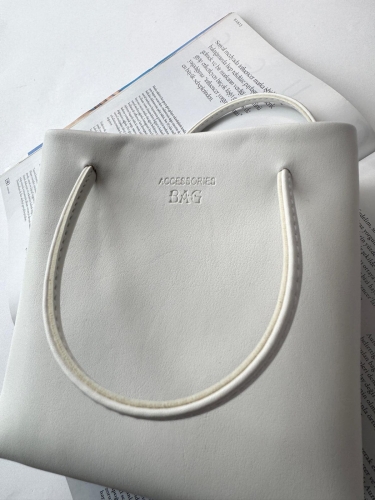 ÇNT-3030 Beyaz Kısa Askılı Fermuarlı Suni Deri Crossbody Omuz Çantası - Thumbnail