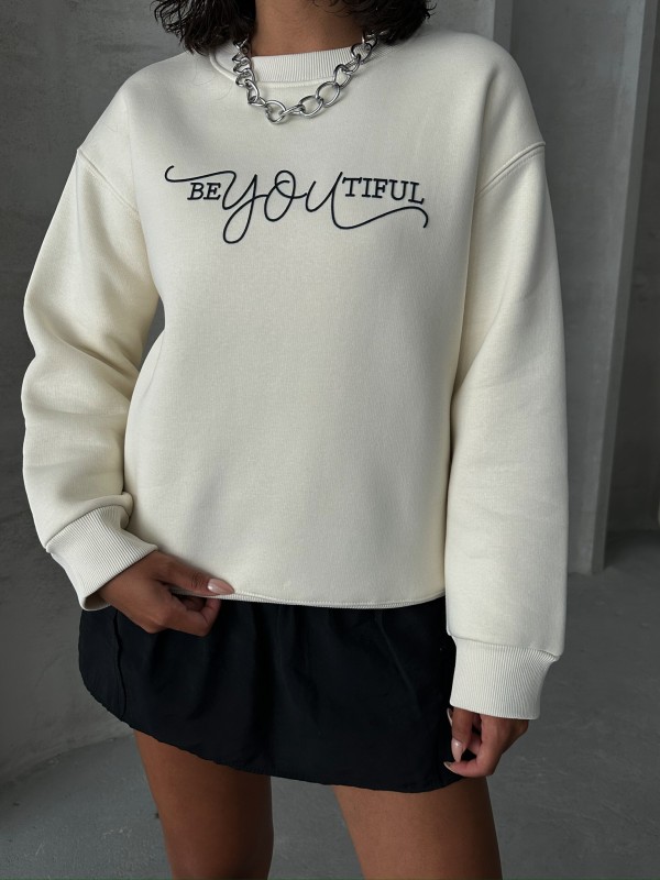 SWT-14260 Beyaz Beatiful Kabartma Baskılı Bisiklet Yaka Üç İplik Şardonlu Sweatshirt