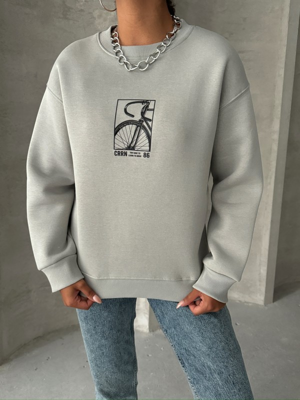 SWT-14269 Boyama Gri Bisiklet Kabartma Baskılı Üç İplik Şardonlu Basic Sweatshirt