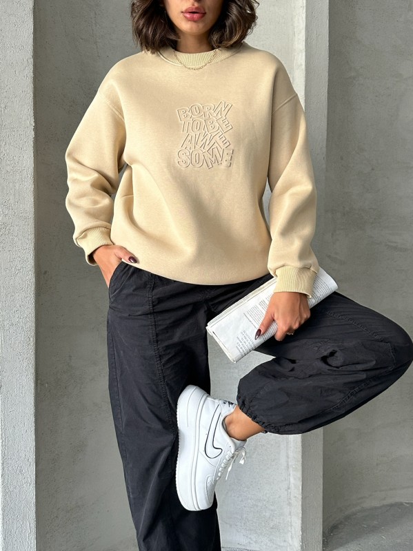 SWT-14272 Vizon Born Kabartma Tasarım Yazı Baskılı Üç İplik Şardonlu Oversize Sweatshirt