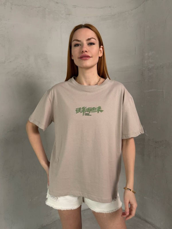 T-908 Vizon Çince Yazılı Enjeksiyon Baskı Bisiklet Yaka Tshirt