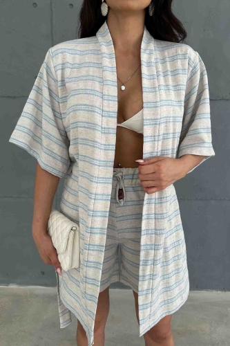 Cappmoda - TKM-03618 Mavi Çizgili Keten Kumaş Kuşaklı Kimono Bel Lastikli Şort İkili Takım (1)