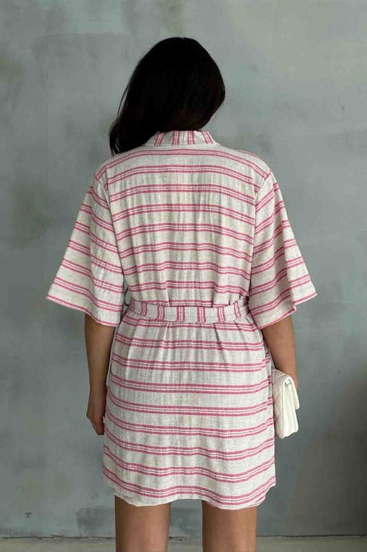 TKM-03618 Pembe Çizgili Keten Kumaş Kuşaklı Kimono Bel Lastikli Şort İkili Takım