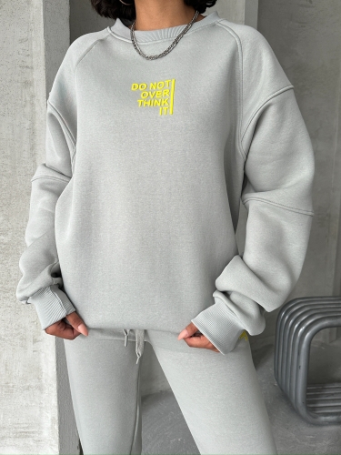 TKM-03626 Boyama Gri Do Not Over Think It Kabartma Yazı Baskılı Bisiklet Yaka Sweatshirt Jogger Üç İplik Şardonlu İkili Takım - Thumbnail