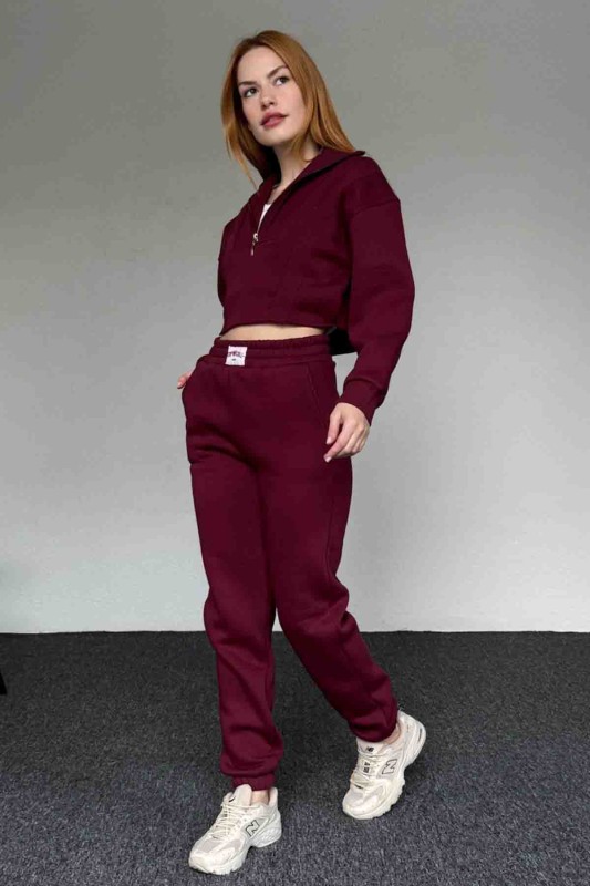 TKM-03649 Bordo Fermuarlı Crop Sweatshirt Etiket Detaylı Jogger Eşofman İkili Takım